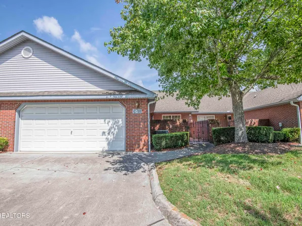 805 Cedar Ln #C10, Knoxville, TN 37912