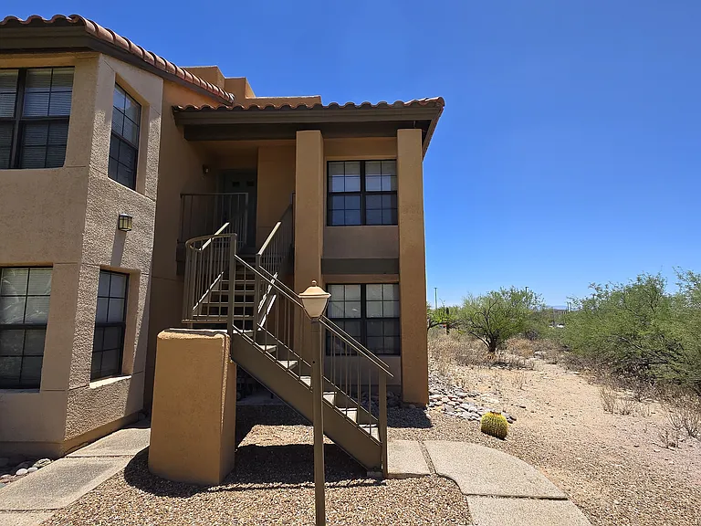 6651 N Campbell Ave #248 — Photo 2