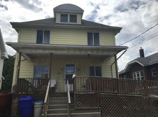 215 S Burr Blvd, Kewanee, IL 61443