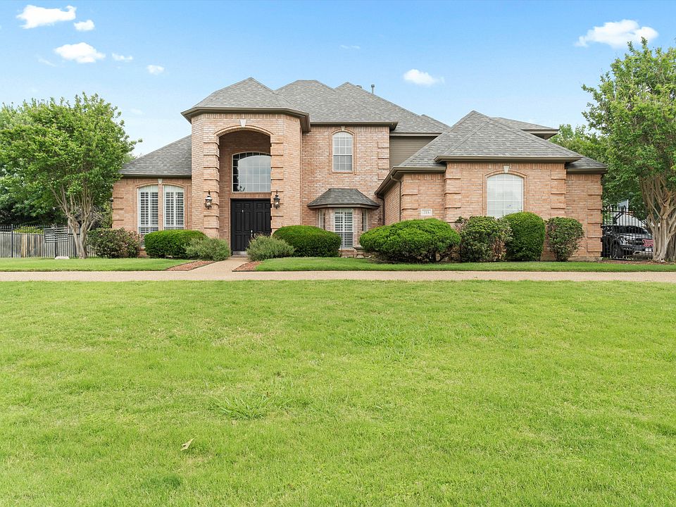 1st image of 715 Manchester Ct