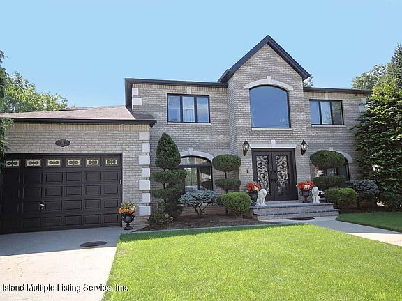 2nd image of 34 Amaron Ln