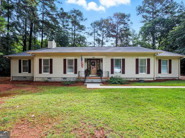 691 Fairmont Dr, Macon, GA 31210