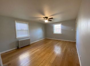 24 E 7th St FLOOR 2, Clifton, NJ 07011