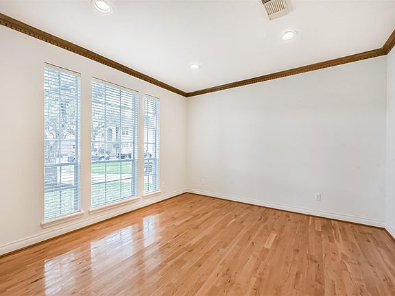 5th image of 14418 Gadshill Cir