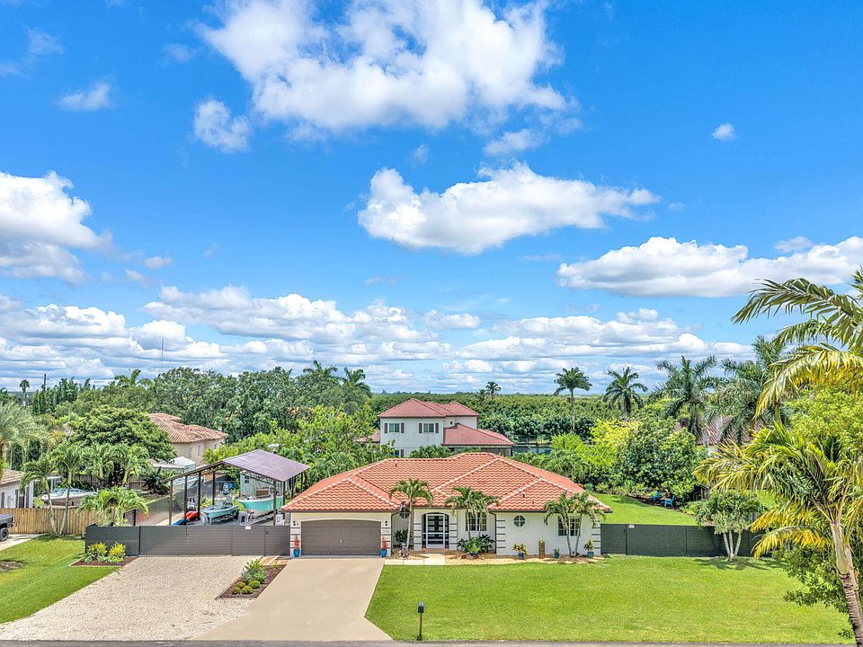 1st image of 20438 SW 327th Street