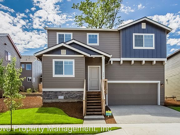 2nd image of 2607 NE Hawthorne Cir