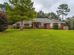 16792 Cherubim Ct, Loxley, AL 36551