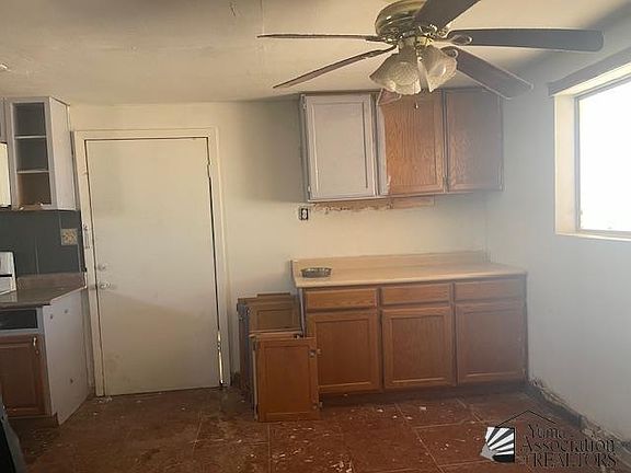 2nd image of 40197 S Missouri Ave