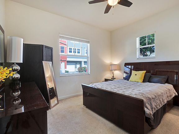 5th image of 899 Marina Del Ray Ln Unit 1