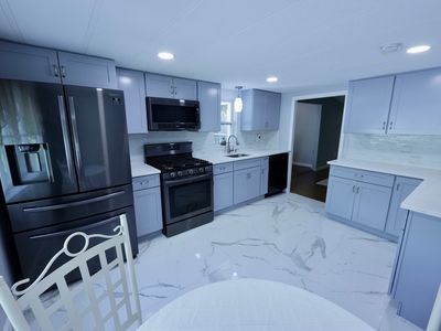 40 Trout Brook Dr, Nashua, NH, 03062