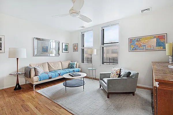 Rented by Compass | media 7