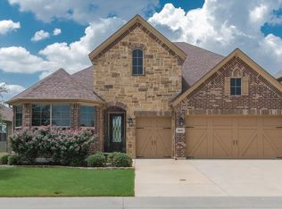 11825 Southerland Dr, Denton, TX 76207