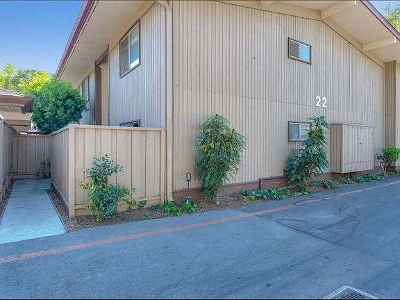 2nd image of 121 Buckingham Dr Unit 64