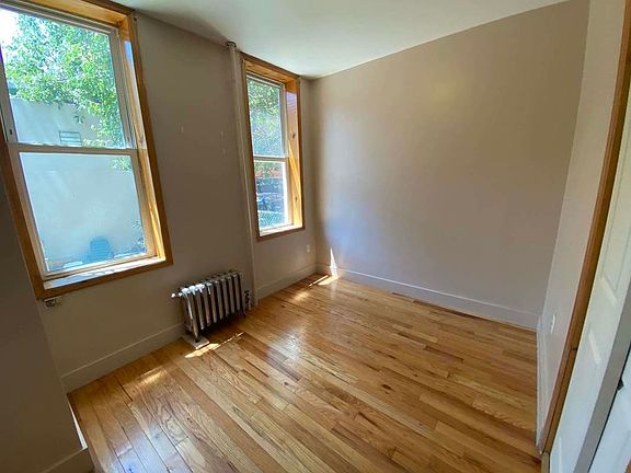 4th image of 89 Verona St #1D
