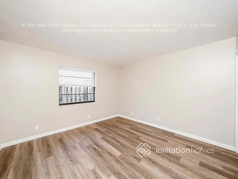22888 Greenview Ter — Photo 12
