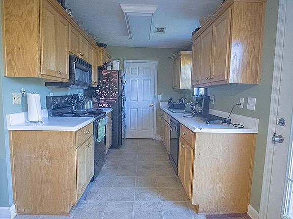 Gally kitchen with pantry