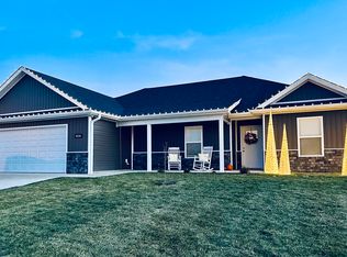 6450 Douglas Pkwy, Hallsville, MO 65255