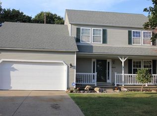 923 Yorktown Dr, Medina, OH 44256