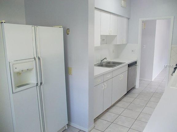 3rd image of 3218 Kathleen Dr