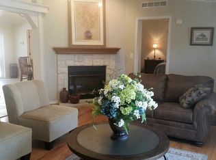 426 Coyote Ridge Dr, Kerrville, TX 78028