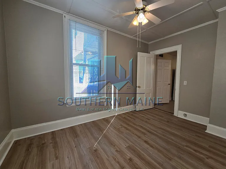 10 Grove St #3 — Photo 14