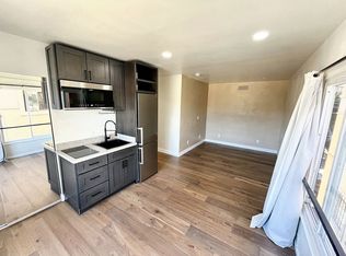 2515 Ivy Dr APT 5, Oakland, CA 94606