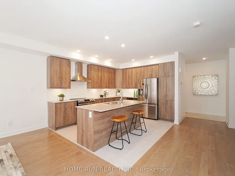 1051 Hydrangea Ave — Photo 10