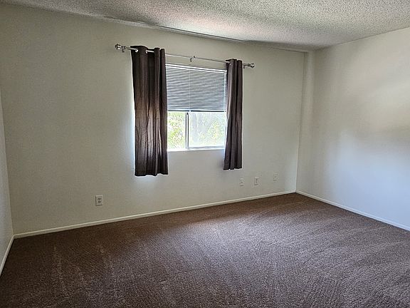 5th image of 229 S Primrose Ave