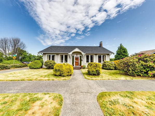 537 W 6th Street, Port Angeles, WA 98362