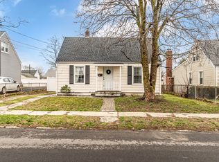 456 Ruth St, Bridgeport, CT 06606