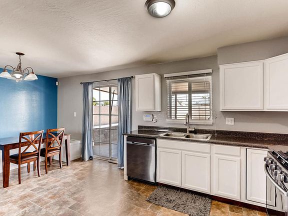 4th image of 4942 W Palm Ln