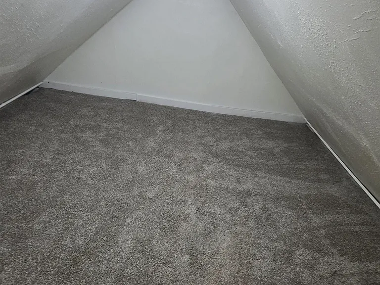 3010 S Izard St — Photo 18