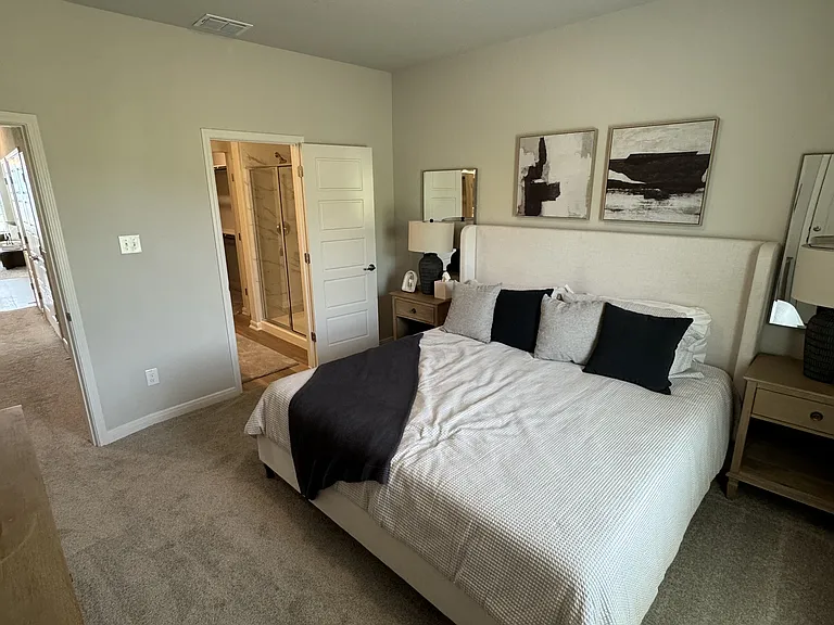 7219 Magnolia Vlg #201 — Photo 3