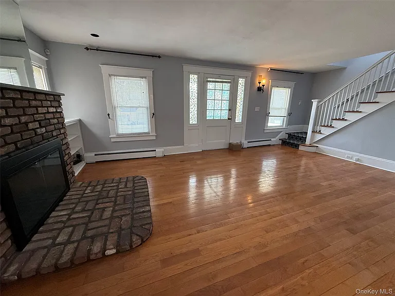 15 Maple Grove St — Photo 6