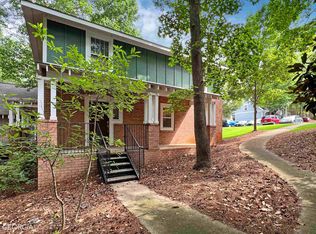 490 Barnett Shoals Rd APT 132, Athens, GA 30605