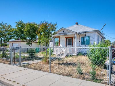 2450 Knowles St, Selma, CA, 93662