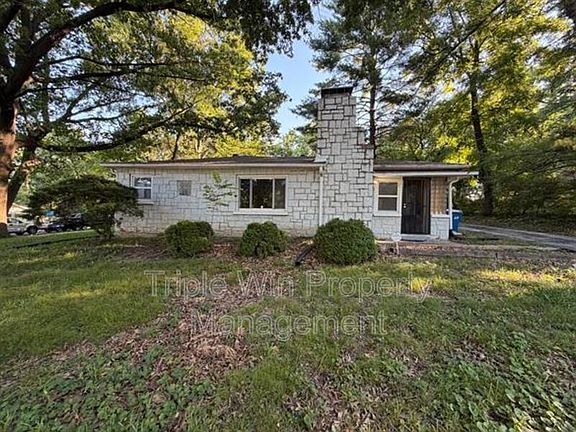 2nd image of 1911 Redman Rd
