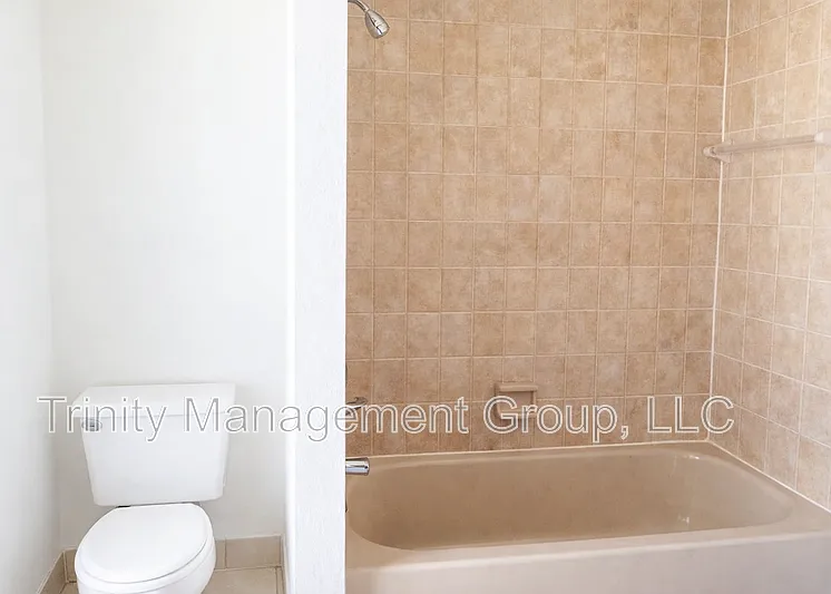 1411 Deborah Dr — Photo 14