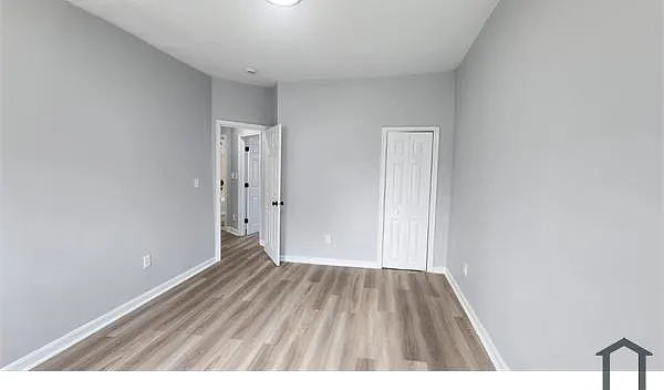 2121 Presbury St — Photo 8
