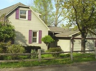 1347 Paul Blvd, Lake Orion, MI 48362