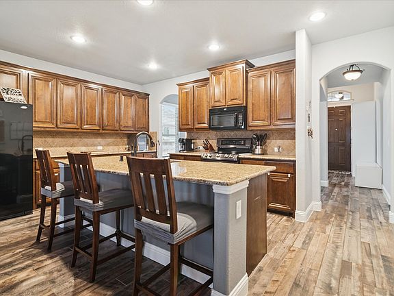 4th image of 3605 Dogwood Rd