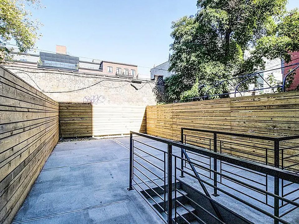 1st image of 259 Kosciuszko St APT 1