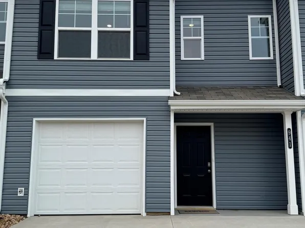 941 Lola Ln, Kingsport, TN 37663