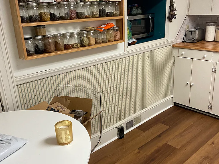 1328 W Friendly Ave #B — Photo 22
