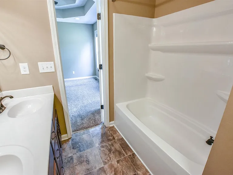 3627 Fox Tail Dr — Photo 13