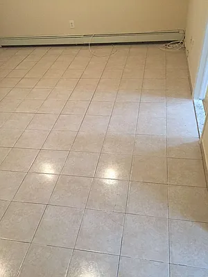 Rented by Realty Extra Group LTD | media 38