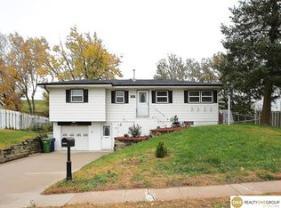 1111 Offutt Blvd, Bellevue, NE 68005