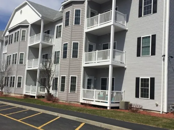 10 Felton St Unit 105, Brockton, MA 02301
