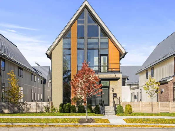 710 East Glen AVENUE, Whitefish Bay, WI 53217