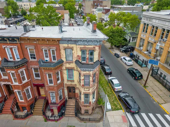 487 Bergen Ave, Jersey City, NJ 07304
